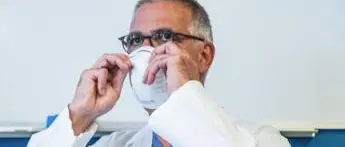 Covid, Zangrillo: \"Basarsi su dati, colleghi in tv non l'hanno fatto\"