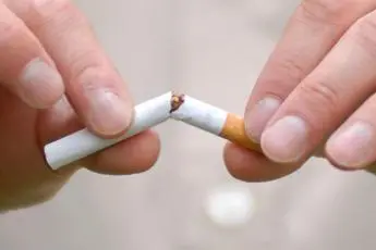 L'indagine, con dati chiari il 66% lascerebbe sigarette per alternative