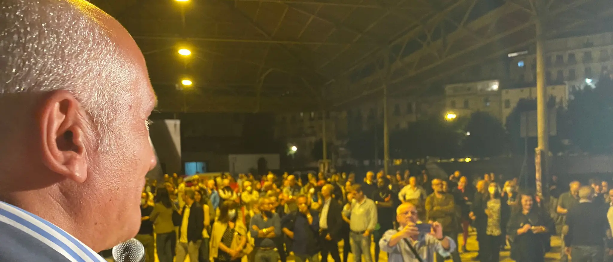 Cosenza, Arenella piena per Franz Caruso. «Voglio una città sostenibile»