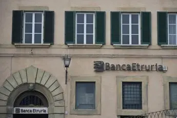 Crac Banca Etruria, 22 assoluzioni e una condanna a 6 anni