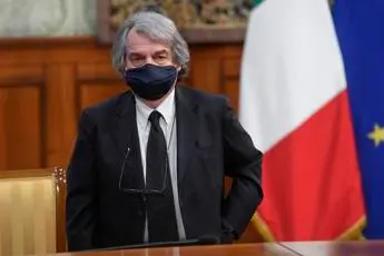 Pa, stop smart working: in ufficio entro 30 ottobre, decreto Brunetta