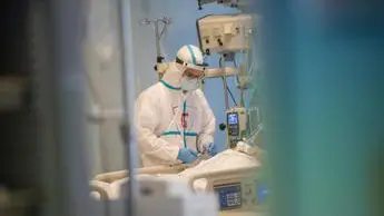 Pillola anti covid e cure domiciliari, cosa dicono esperti