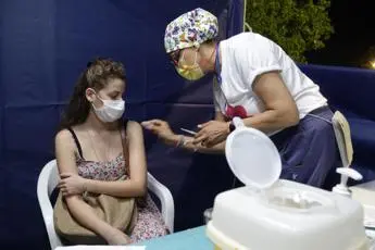 Obbligo vaccinale, sì dei ragazzi nonostante le famiglie: l'indagine