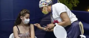 Obbligo vaccinale, sì dei ragazzi nonostante le famiglie: l'indagine