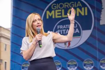 Centrodestra, Meloni: \"Noi uniti, problemi li hanno gli altri\"