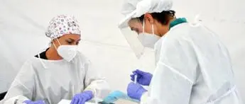 Covid oggi Italia, bollettino Protezione Civile e contagi regioni 2 ottobre