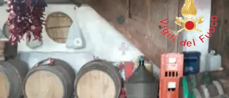 Tragedia a Paola, esalazioni tossiche da vasca con mosto: morte 4 persone. Ecco la ricostruzione