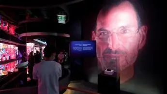 10 anni senza Steve Jobs, genio e mente di Apple