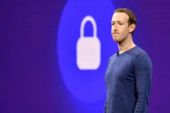Facebook, Instagram e WhatsApp 'down', Zuckerberg perde 6 mld di dollari