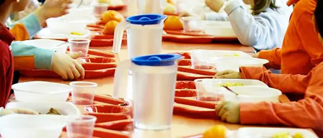 Cosenza, il servizio di mensa scolastica riprende lunedì