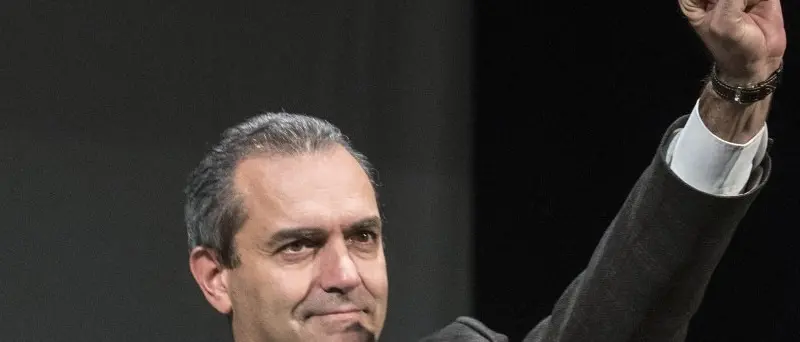 De Magistris: \"Ripartiamo uniti e con coraggio, sempre per il bene comune\"