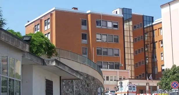 Corigliano Rossano, misterioso decesso di una bimba di tre mesi: disposto il sequestro della salma