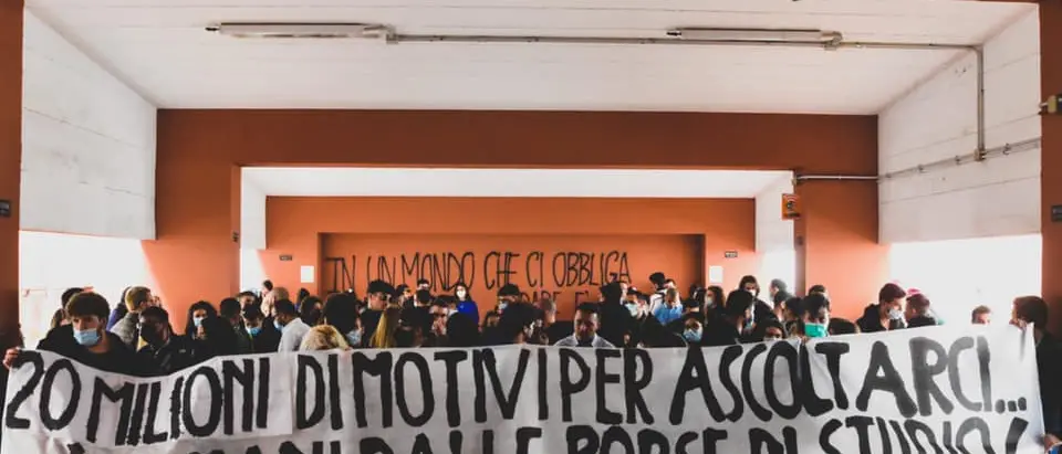 Organizzato sit-in per il Diritto allo Studio