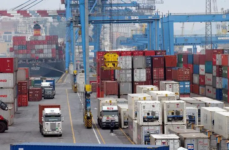 Green pass obbligatorio, portuali e camionisti: \"Così Italia si blocca\"