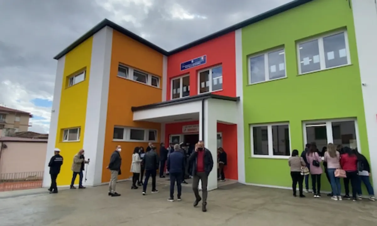 Sibaritide, Cassano: scuola primaria demolita e ricostruita in tempi record