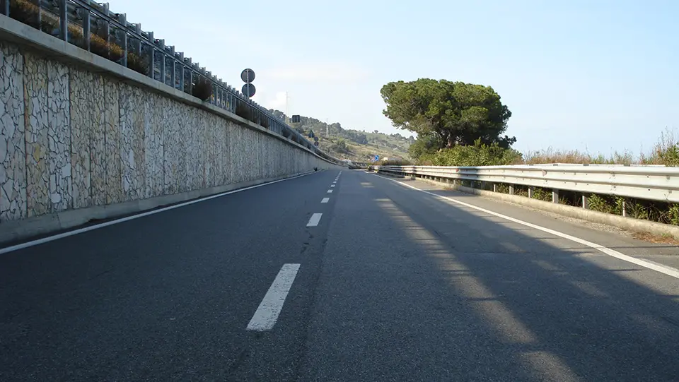 Statale 106 Jonica, Sibari-Rossano: Occhiuto dice sì al nuovo tracciato