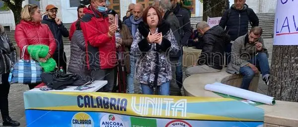 No green pass, la Granato a Cosenza: \"Cittadini non diventino sudditi”