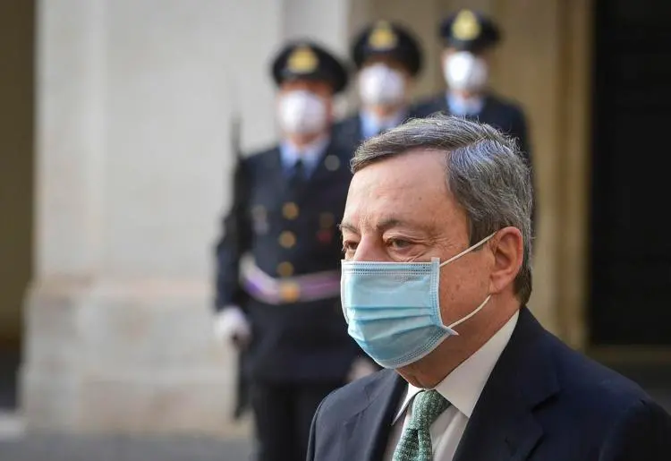 Green pass lavoro, Draghi vince sfida ma scoppia grana Reddito cittadinanza