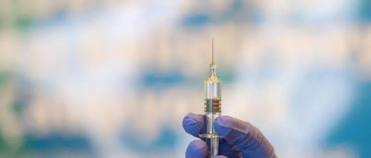 Vaccino covid, Ricciardi: \"Con 90% copertura stato emergenza si potrà attenuare\"