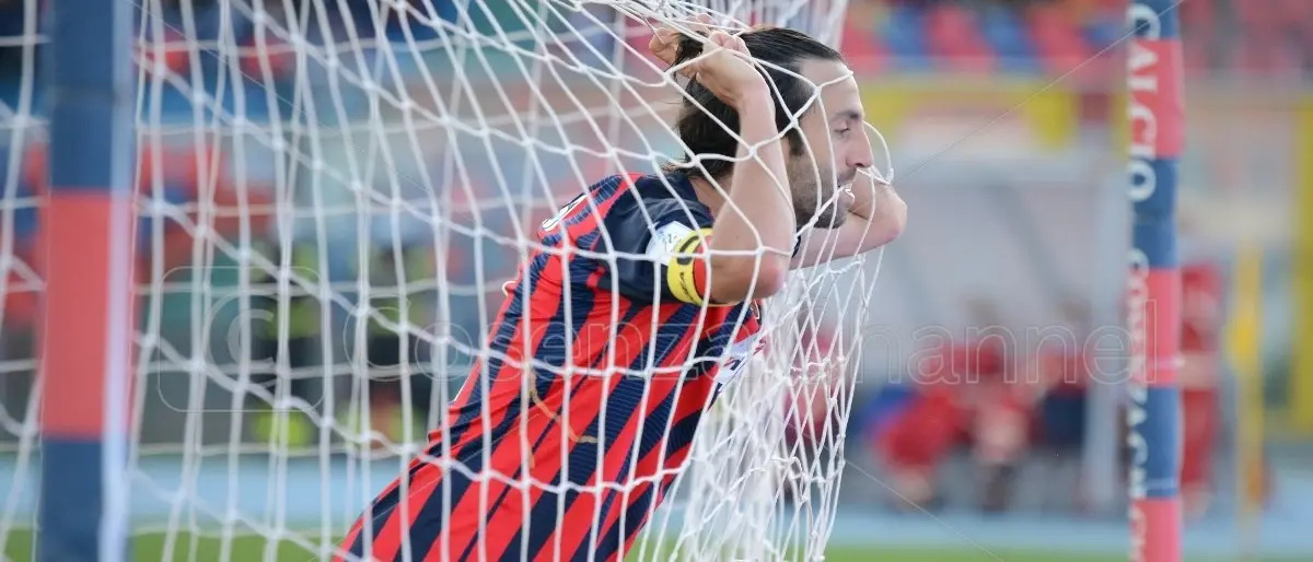 Cosenza, da domani torna Corsi. Che futuro per la bandiera rossoblù?