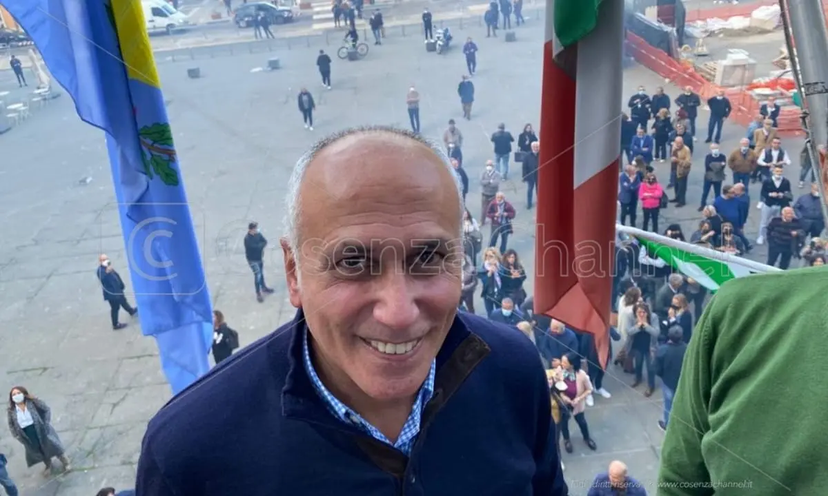 Franz Caruso nuovo Sindaco di Cosenza: la fotogallery
