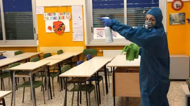 Corigliano Rossano, Covid: virus nelle scuole, caos sulle “quarantene”
