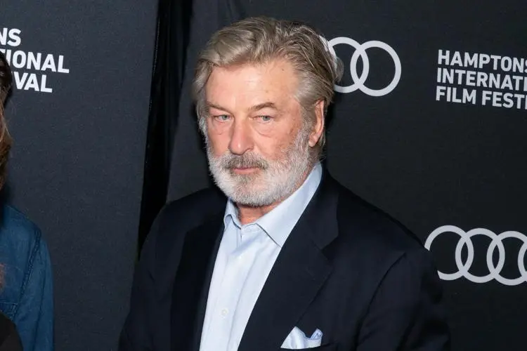 Alec Baldwin spara con pistola di scena sul set, muore direttrice fotografia