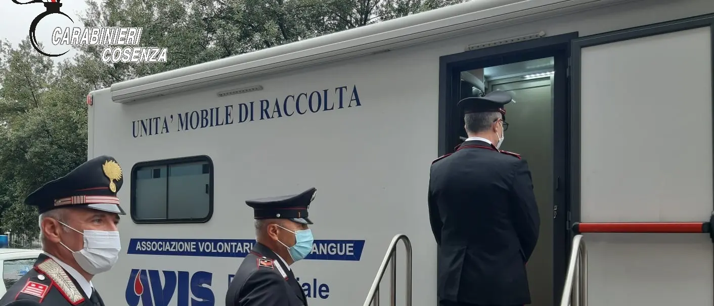 I Carabinieri di Rende diventano donatori di sangue