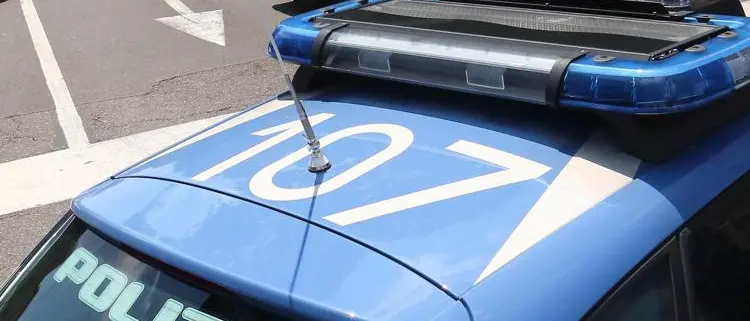 Verona, uccise due sorelle di 11 e 3 anni: ricercata la madre