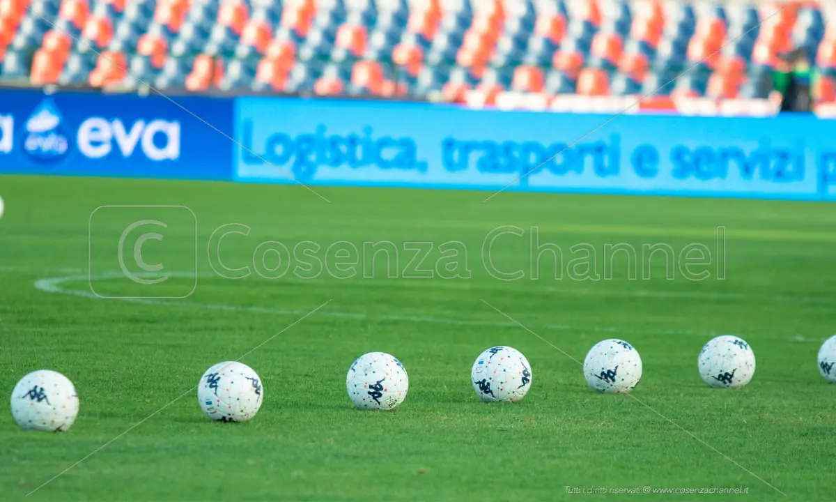 Covid in Serie B: il Cosenza è quella con più casi nel gruppo squadra