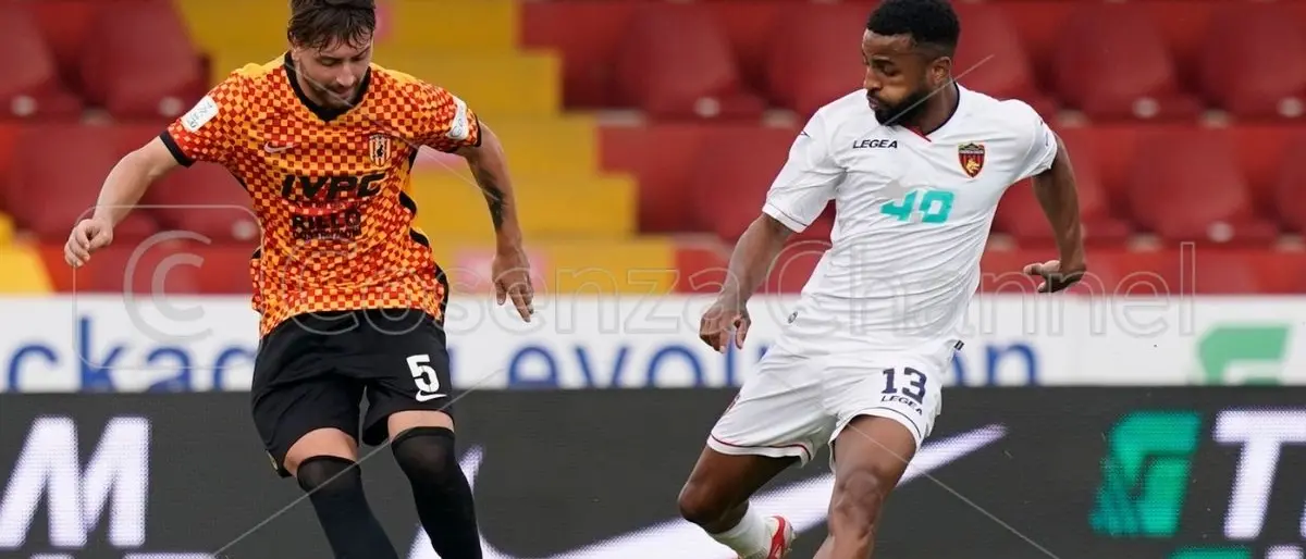 La fascia sinistra del Cosenza cerca padrone: \"Anderson una possibilità\"