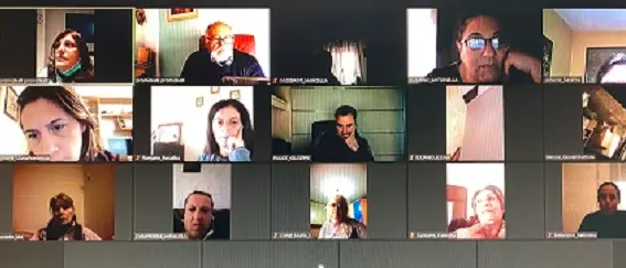 A San Giovanni in Fiore, coltivazioni indoor, fuori terra e torri eoliane