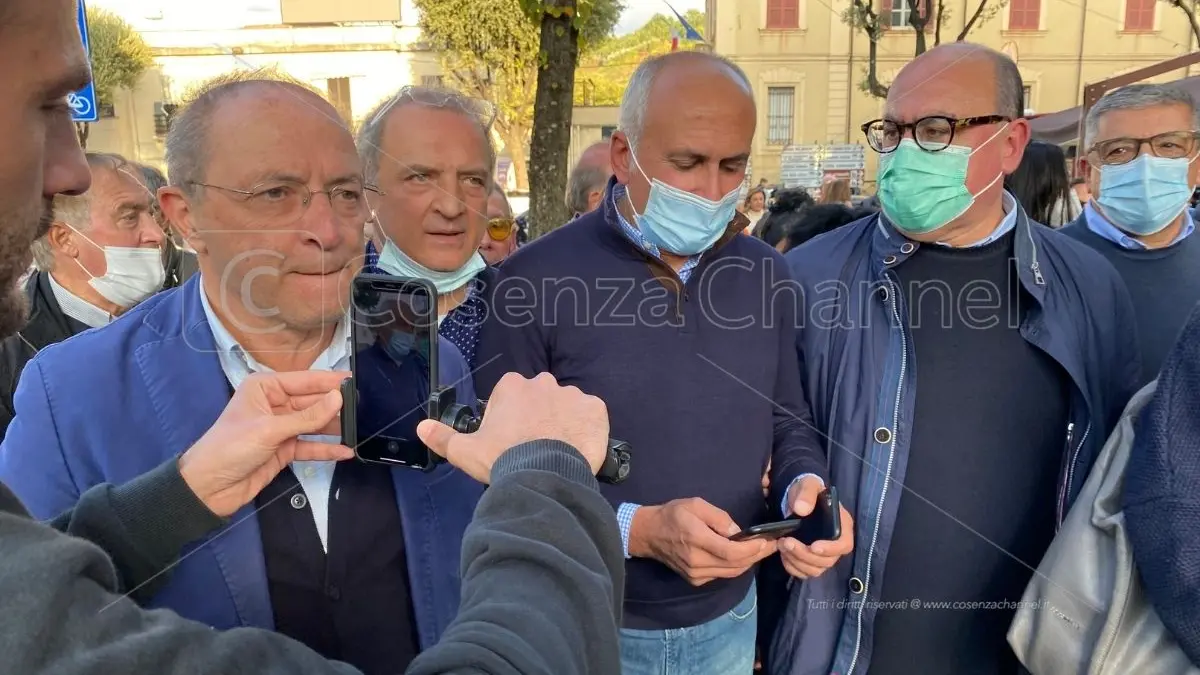 Iacucci con Caruso ai tempi dell\\'elezione a sindaco nel 2021