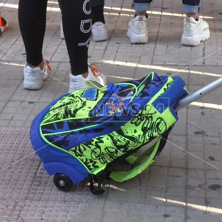 Cetraro, maestra e alunni positivi: classi in quarantena