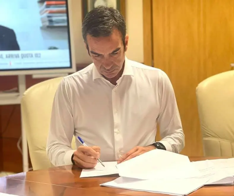 Sanità Calabria, Occhiuto prepara la rivoluzione al Dipartimento Salute