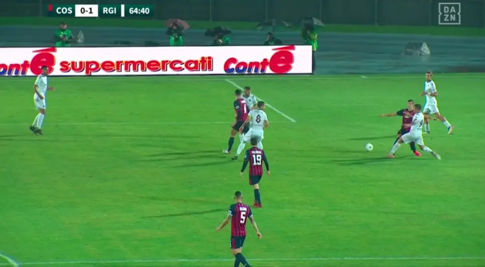 Cosenza-Reggina, manca un rosso agli amaranto. Di Martino grazia Liotti