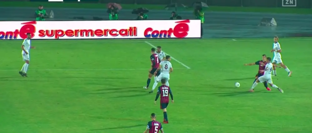 Cosenza-Reggina, manca un rosso agli amaranto. Di Martino grazia Liotti