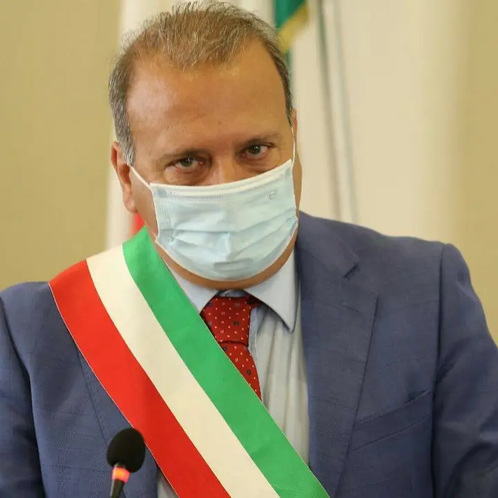 Covid, 140 casi a Castrovillari. Il Comune rischia la zona arancione