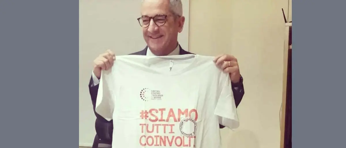 \"Siamo tutt* coinvolt*\", anche il sindaco Manna aderisce alla campagna del Centro Lanzino