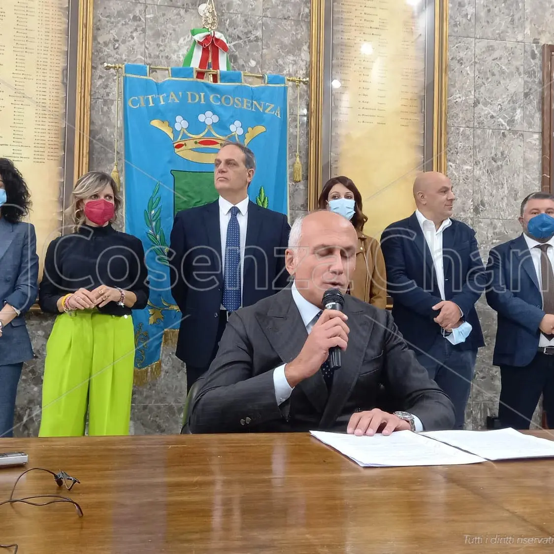 Caruso: «Sarà una giunta operaia. Cosenza a un passo dal default»