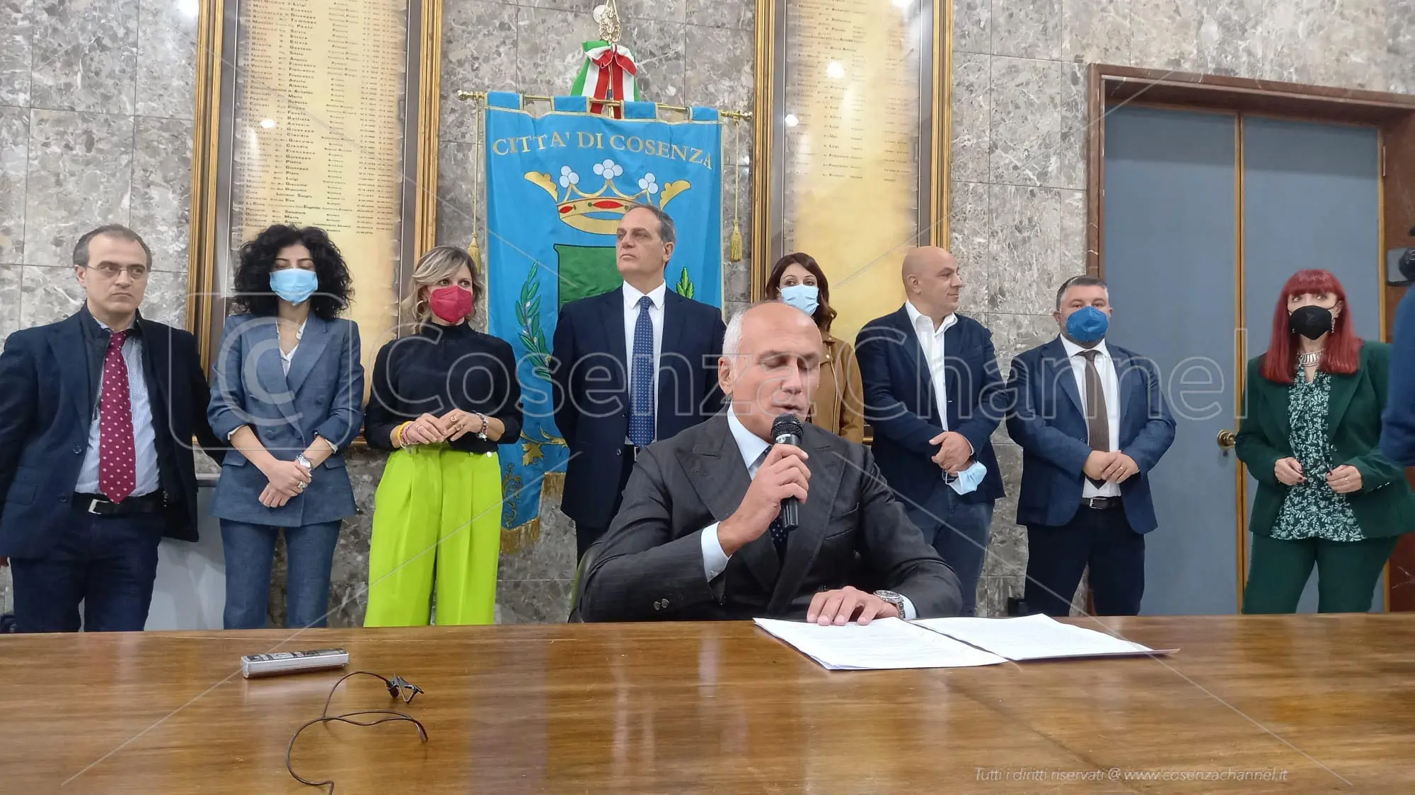 Caruso: «Sarà una giunta operaia. Cosenza a un passo dal default»