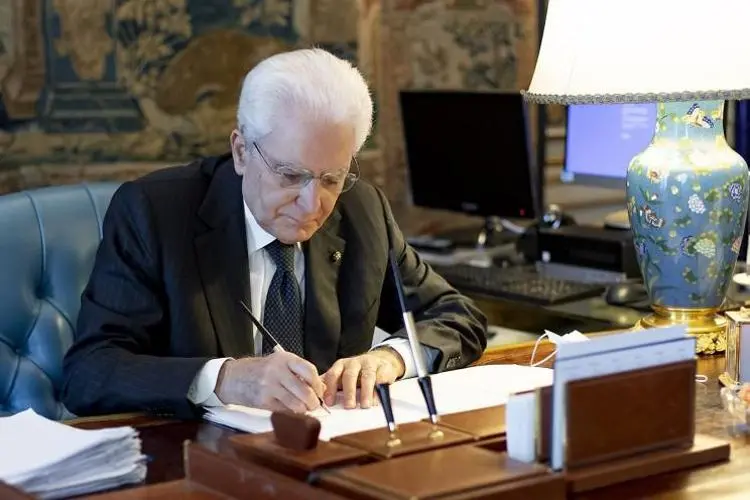 Il presidente Mattarella conferisce 33 onoreficenze al Merito della Repubblica