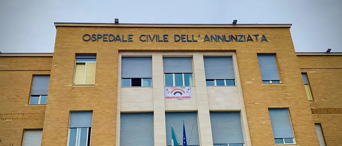 Lavori all'ospedale di Cosenza, i testi: «Le richieste furono di tipo estorsivo»