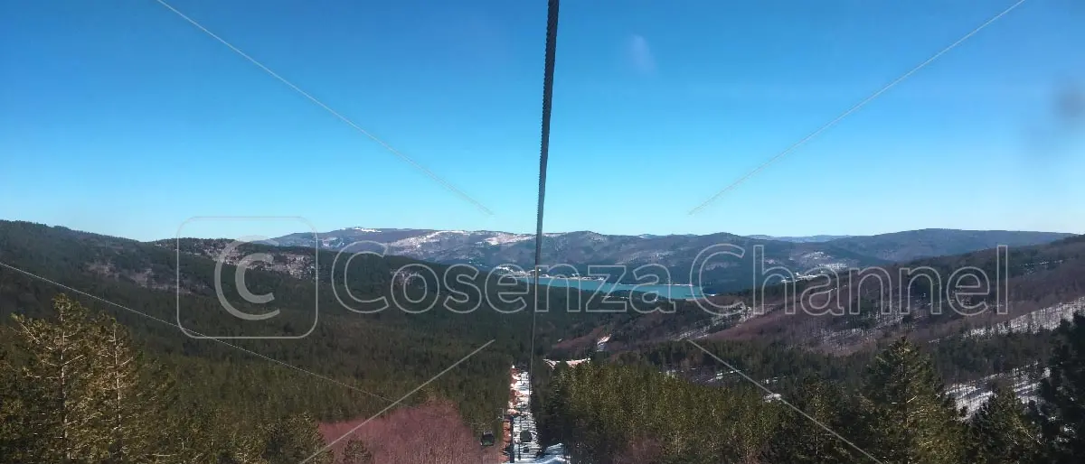La pioggia e le temperature in aumento mettono in crisi le piste di Lorica