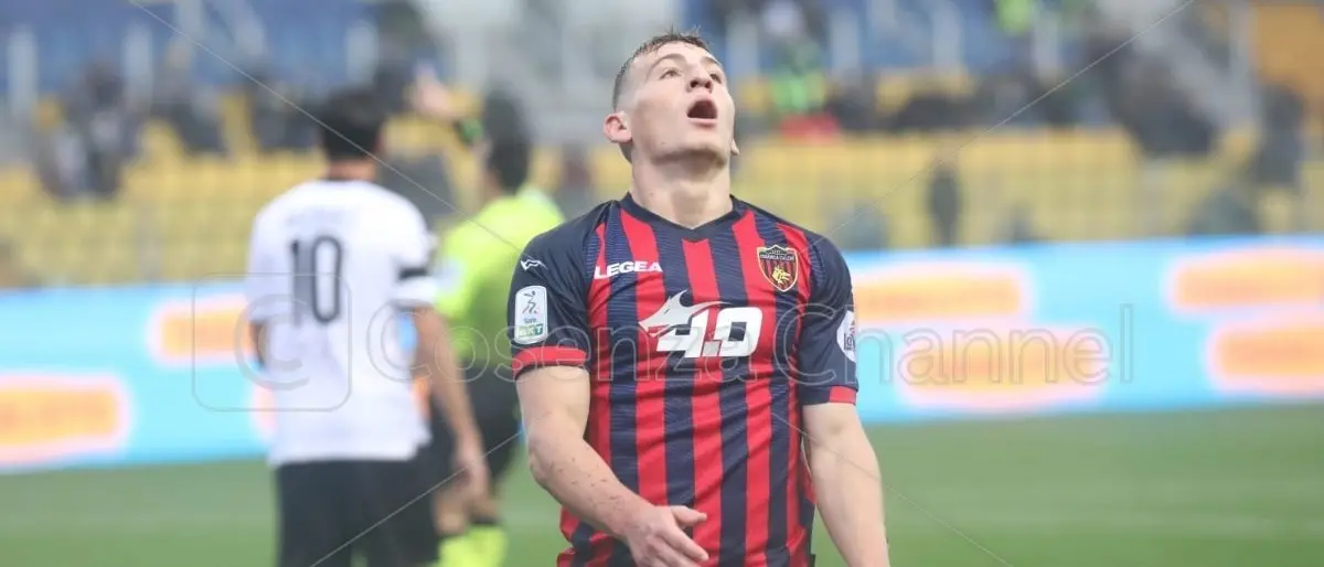 Parma-Cosenza, le pagelle: Rigione il migliore dei lupi, Boultam entra bene