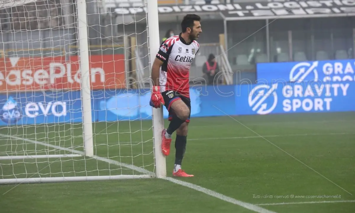 Gigi Buffon si ritira: lavorerà con la Nazionale di Roberto Mancini