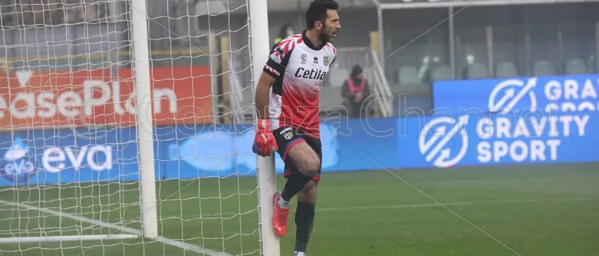 Gigi Buffon si ritira: lavorerà con la Nazionale di Roberto Mancini