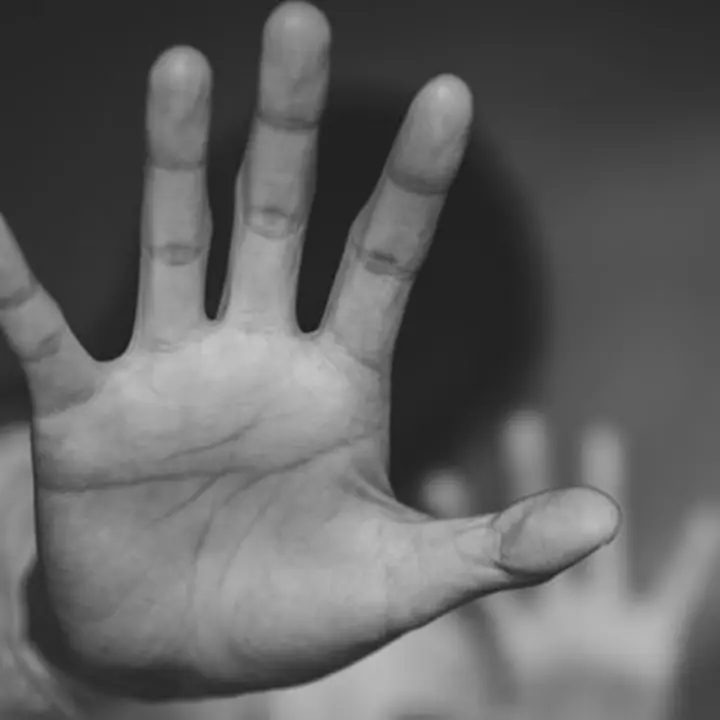 Studentessa aggredita e violentata all'interno del campus universitario