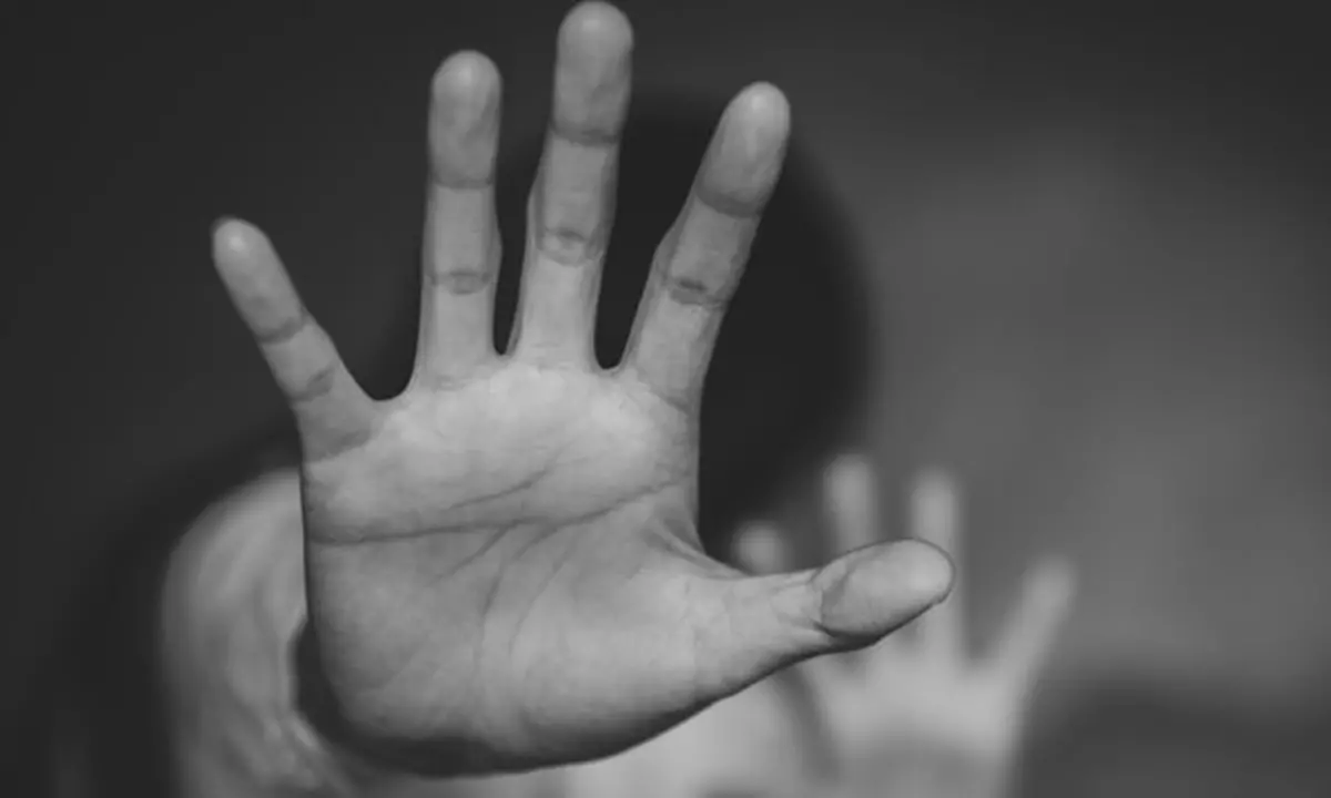 Ragazzina stuprata sul ciglio della strada tra Villapiana e Sibari: arrestato un 35enne