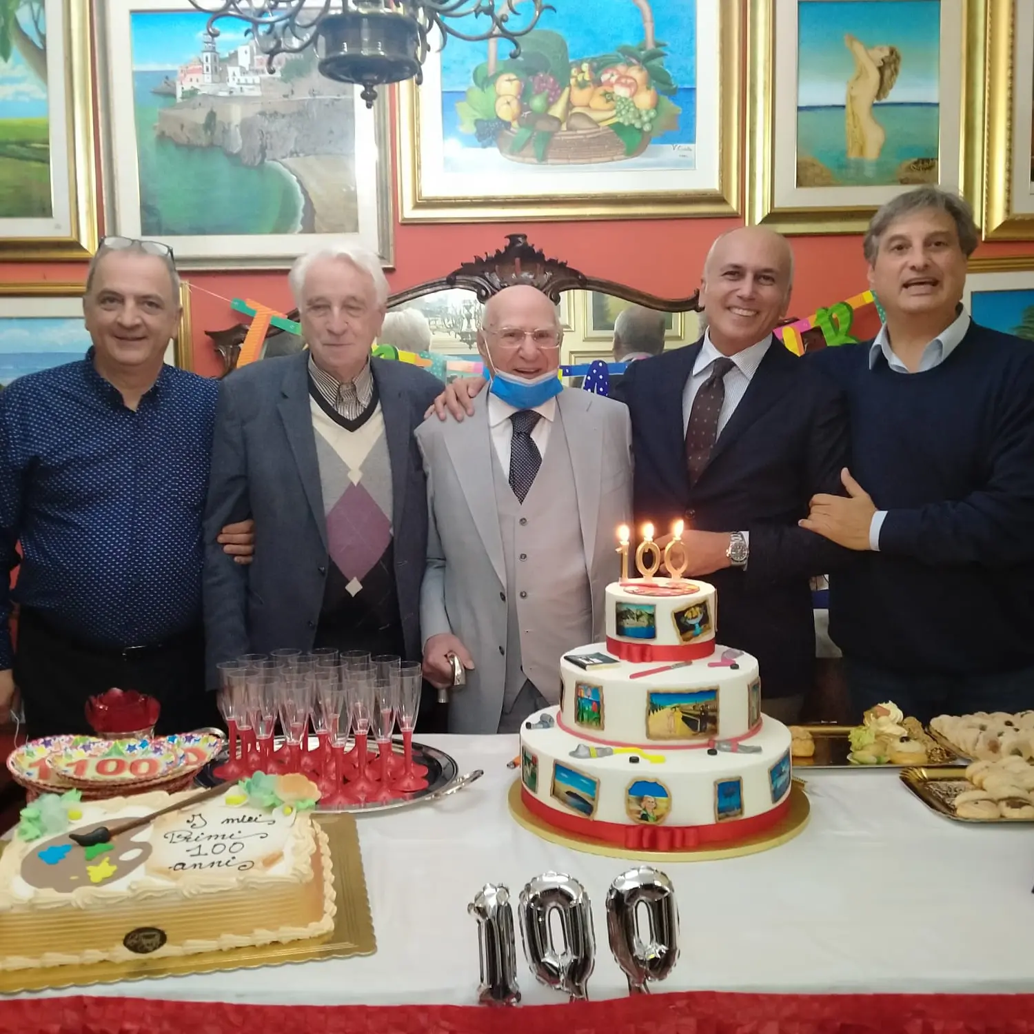 Il Sindaco Franz Caruso festeggia i 100 anni del socialista cosentino Vincenzo Cretella